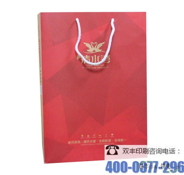 旅游手提袋設(shè)計的要點？